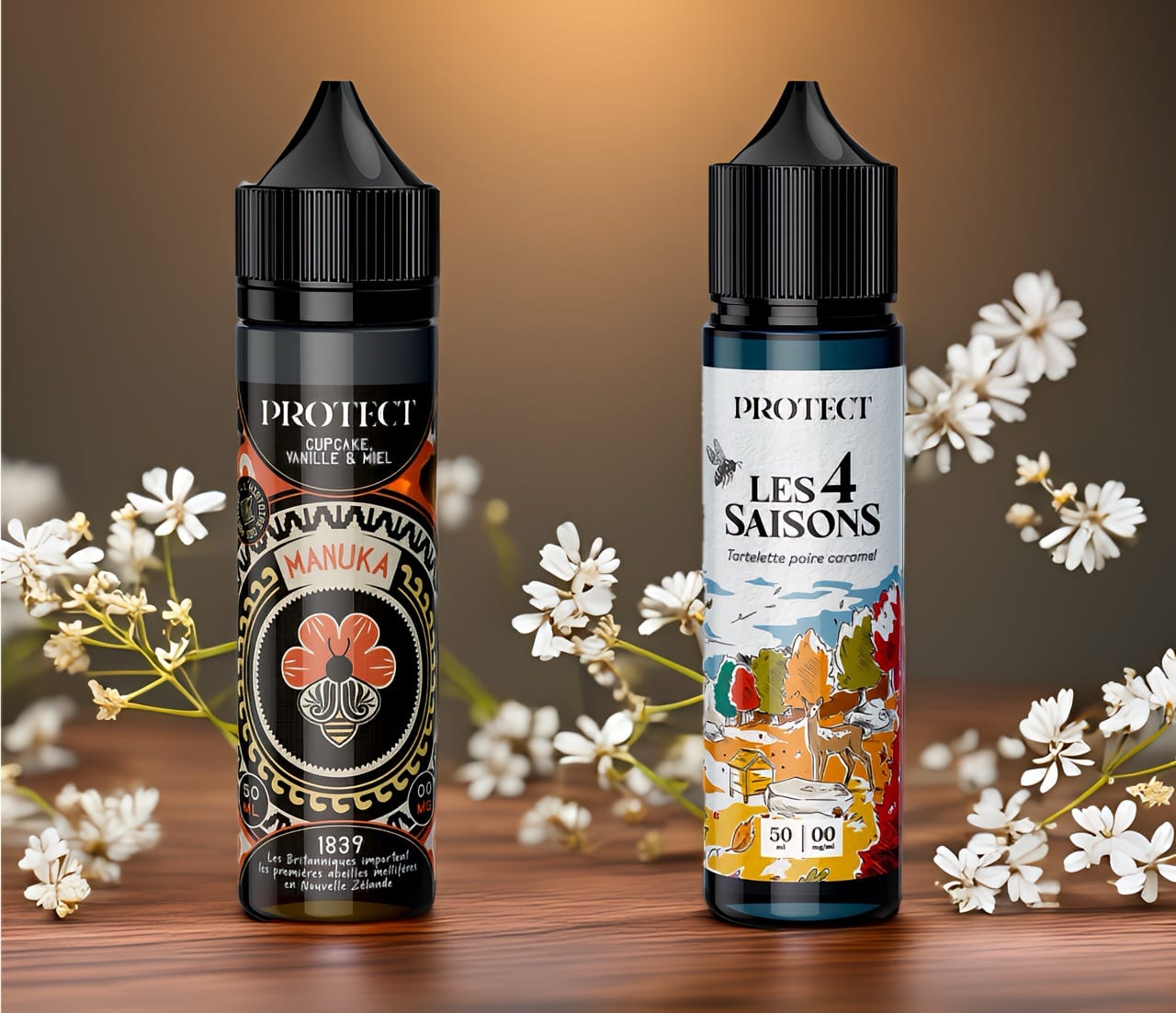 alt="Les e-liquides Protect Manuka 1839 et Tartelette Poire Caramel des 4 Saisons présentés sur un décor de fleurs blanches"