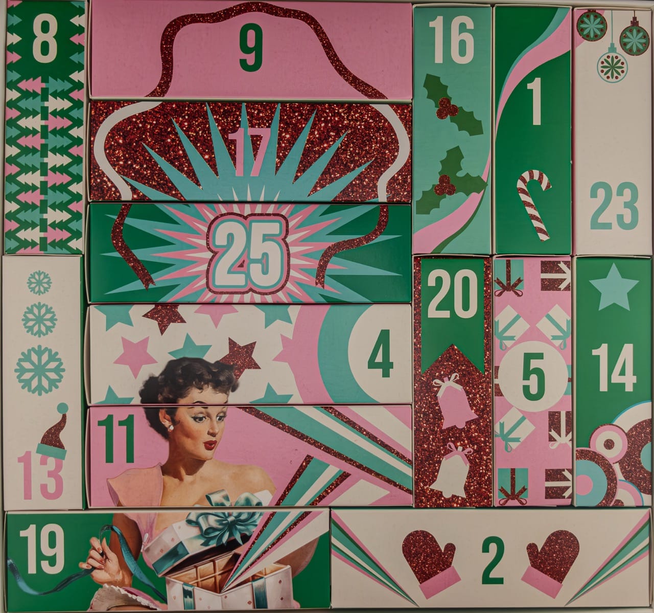 Boîte du calendrier de l'Avent 2024 du Petit Vapoteur - Vue d'ensemble 2