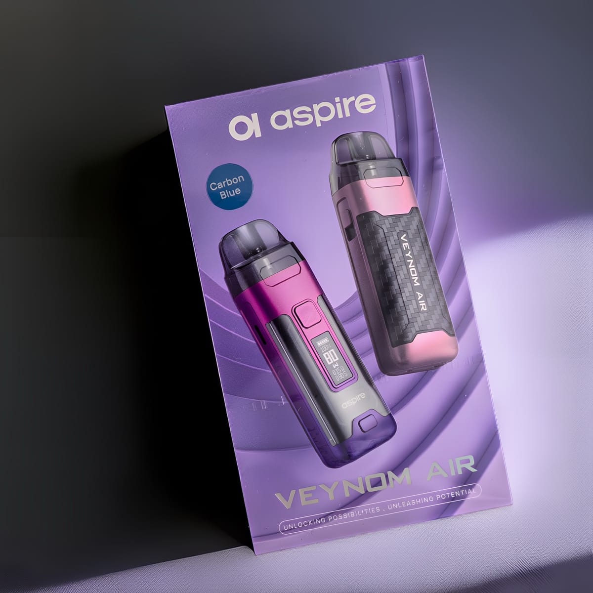 Packaging du pod Veynom Air d'Aspire en finition Carbon Blue sur fond violet